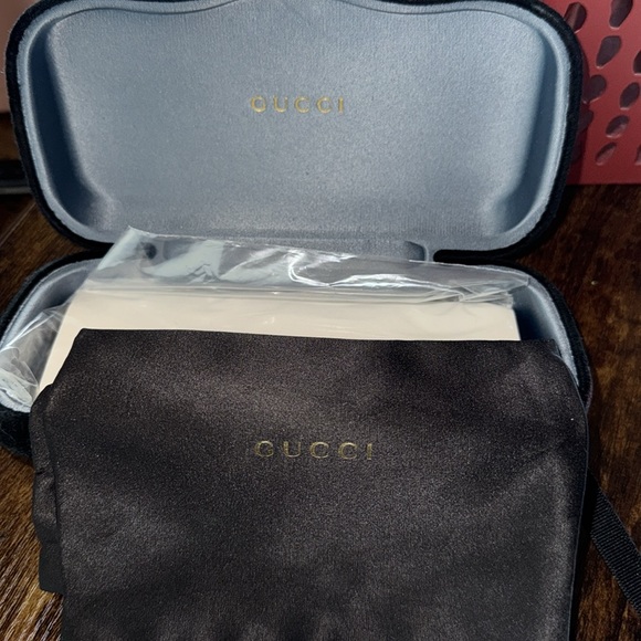 Gucci Shaded Pilot Unisex Sunglasses GG0477S0259 - Picture 9 of 9